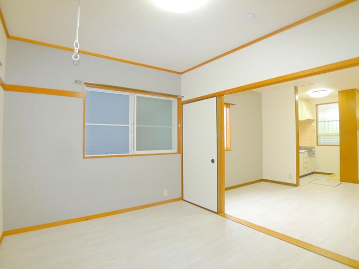 物件内観写真11　(居室)