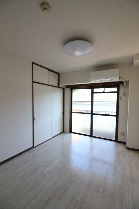 物件内観写真18　(居室)