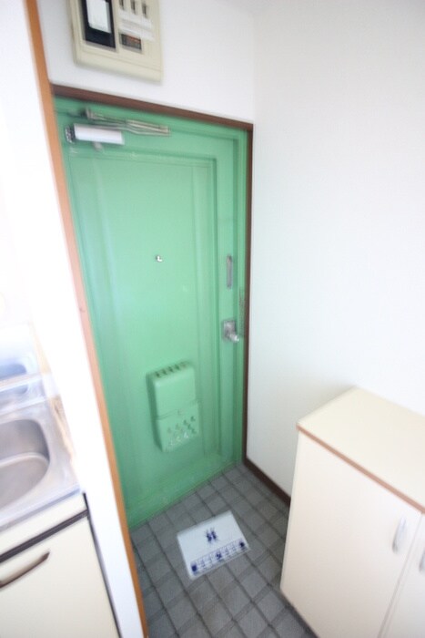 物件内観写真19　(玄関)