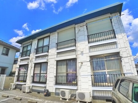 ハイツ市川外観写真