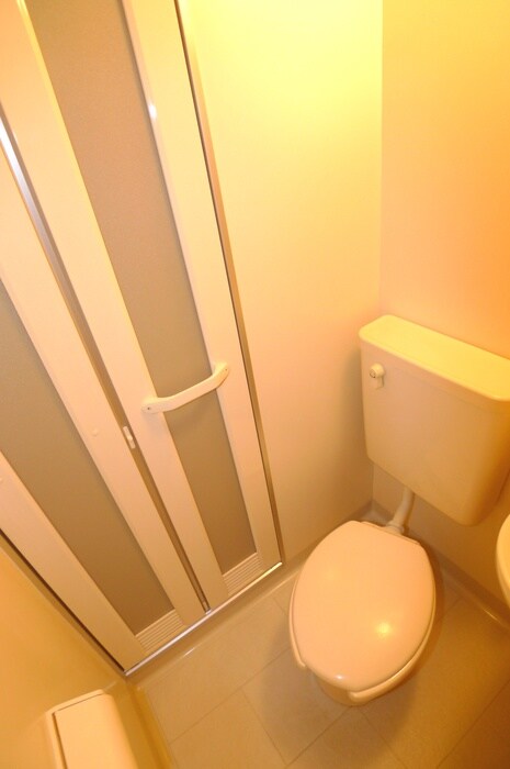 ルミネッセンス茂出木のトイレ