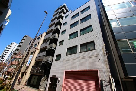 明成ビル外観写真
