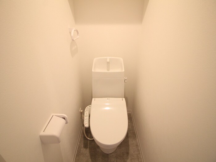 物件内観写真13　(トイレ)