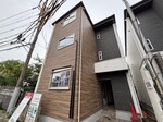 建築中