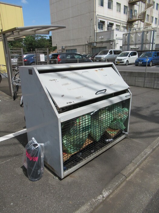 物件外観写真6　(建物設備)