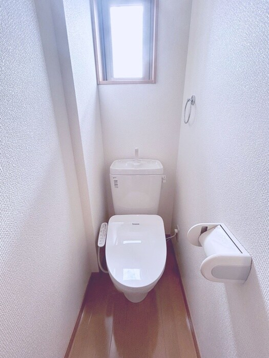 物件内観写真10　(トイレ)