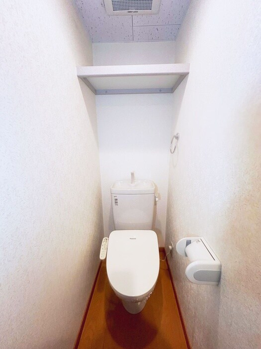 物件内観写真10　(トイレ)