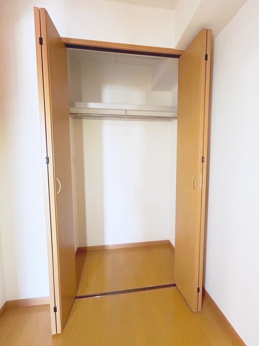 物件内観写真16　(収納)