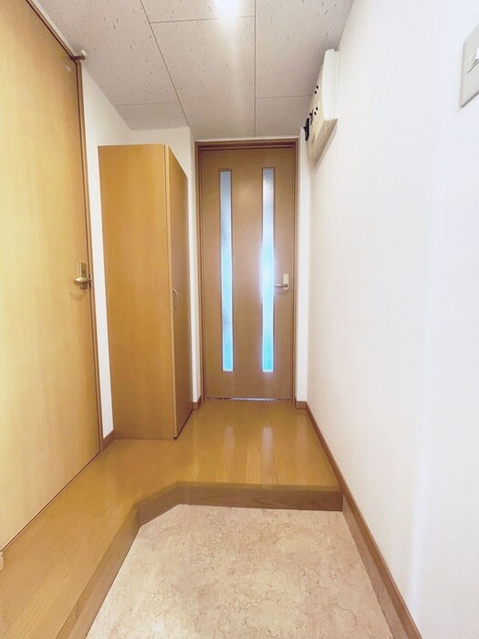 物件内観写真19　(廊下)