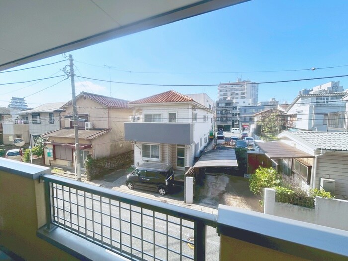 物件内観写真22　(室内からの展望)