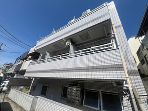 三友コーポ外観写真