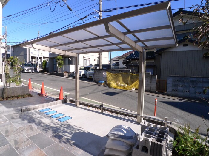 物件外観写真4　(駐輪場)