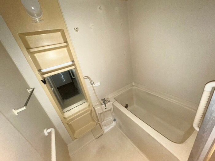 物件内観写真10　(バス／シャワールーム等)