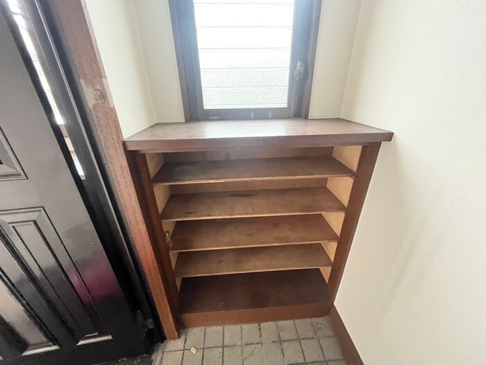 物件内観写真15　(靴箱)