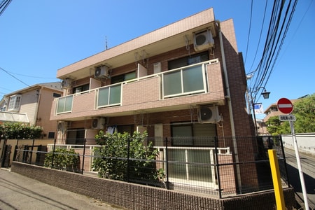 高根駄倉マンション外観写真