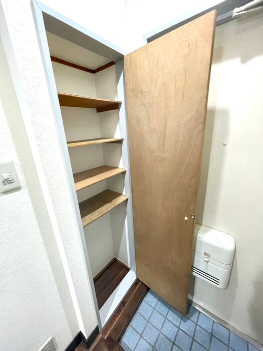 物件内観写真15　(靴箱)
