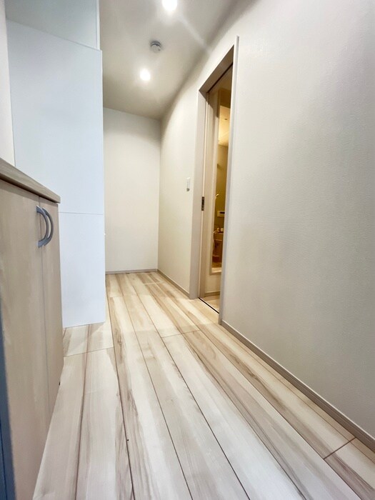 物件内観写真22　(廊下)