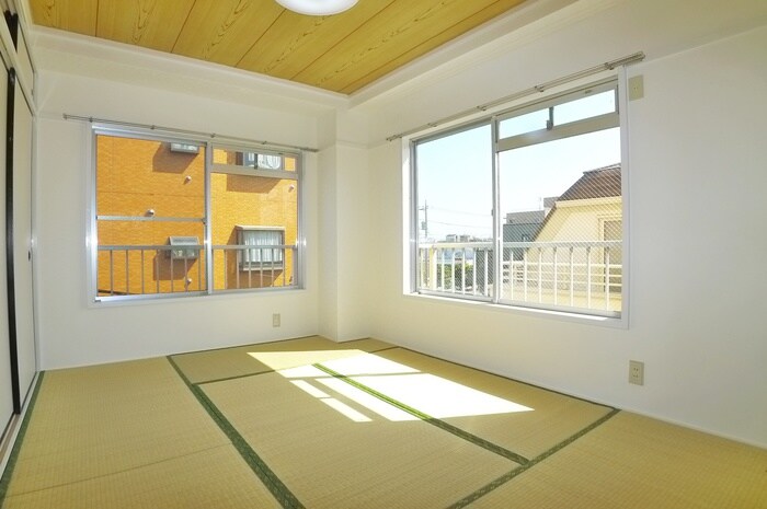 物件内観写真9　(居室)