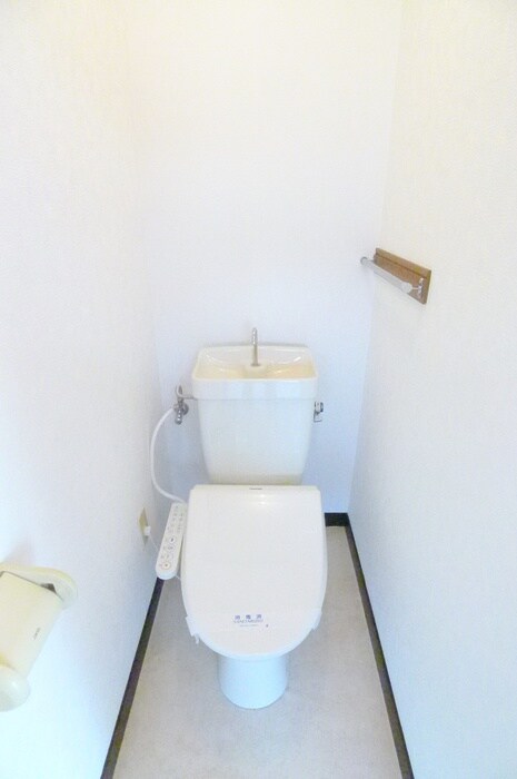 物件内観写真16　(トイレ)