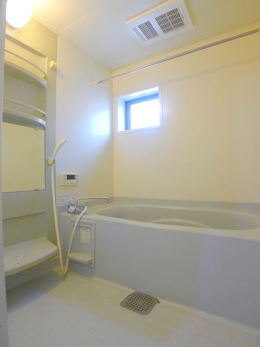 物件内観写真13　(バス／シャワールーム等)