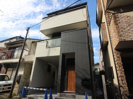 中町１丁目戸建外観写真