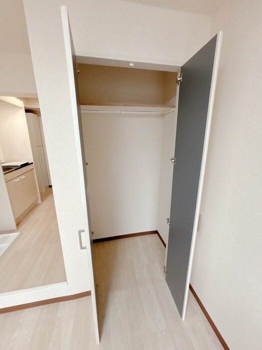 物件内観写真10　(収納)