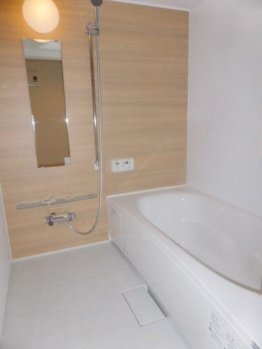 物件内観写真10　(バス／シャワールーム等)