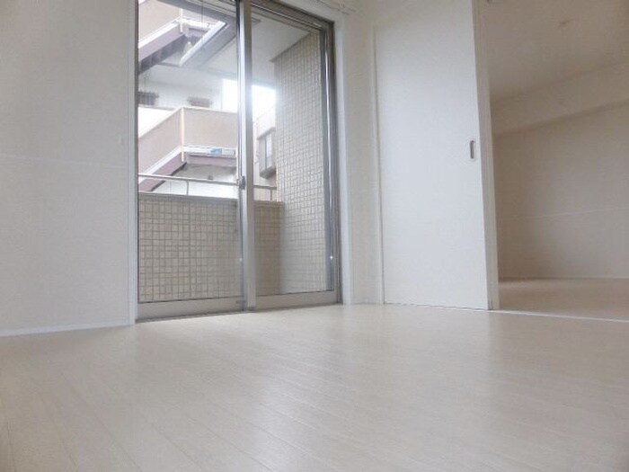 物件内観写真17　(内観写真)