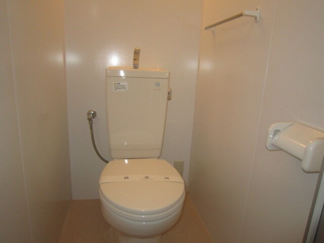 物件内観写真11　(トイレ)