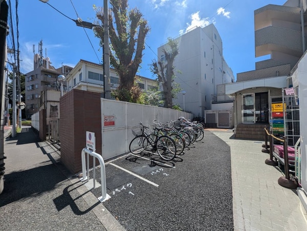 駐輪場