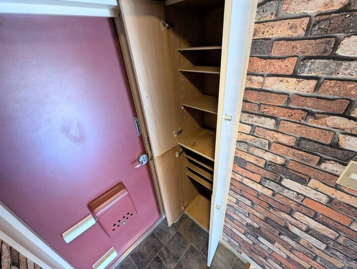 物件内観写真14　(靴箱)