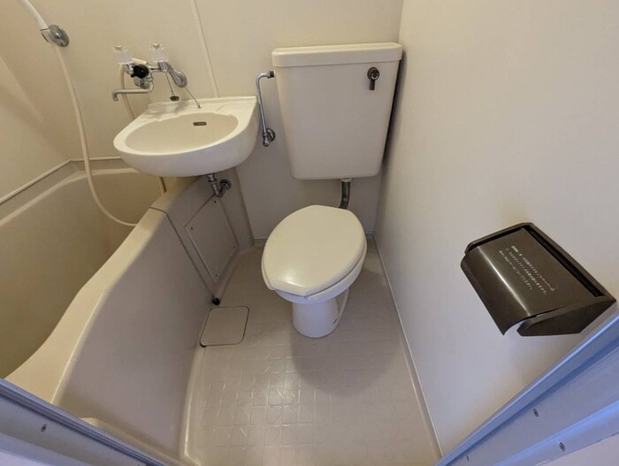 物件内観写真22　(トイレ)