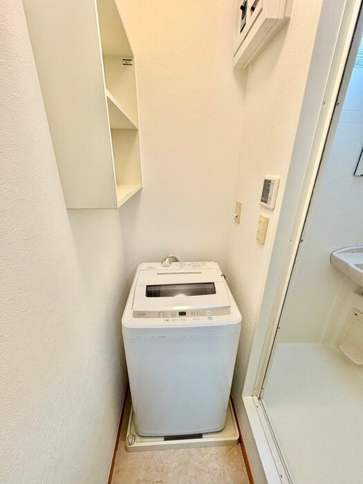 物件内観写真20　(洗濯機置場)