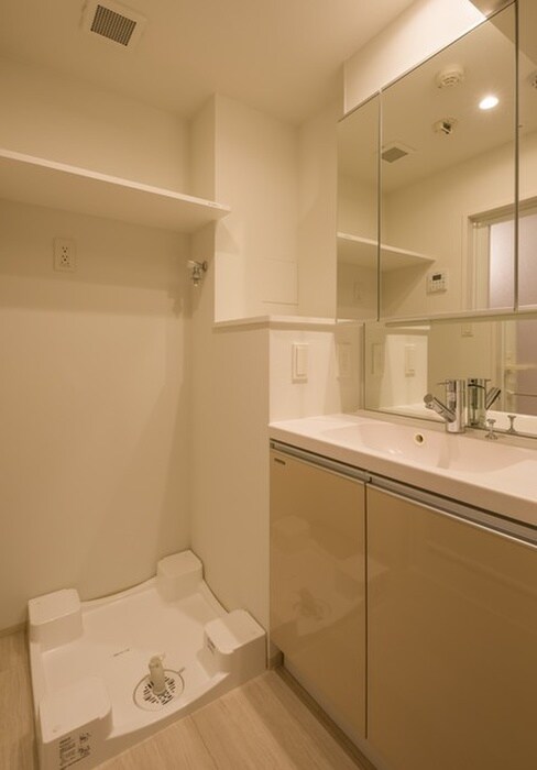 物件内観写真9　(洗面)