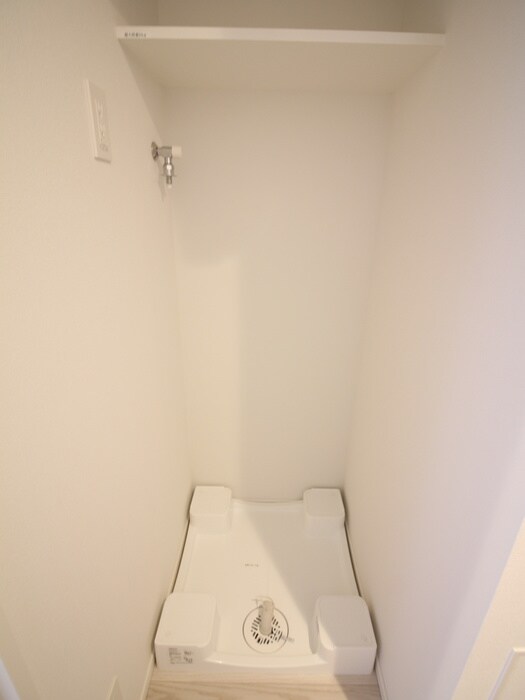 物件内観写真19　(洗濯機置場)