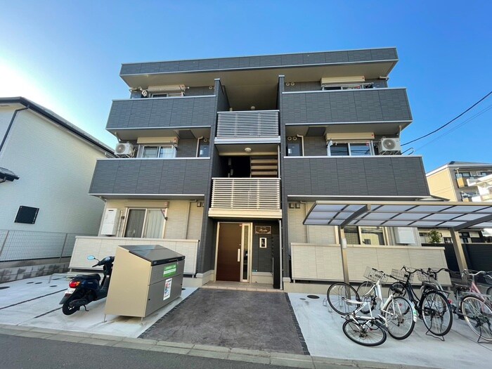 物件外観写真2　(外観写真)