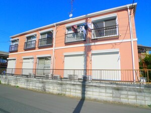 シャインハイツ外観写真