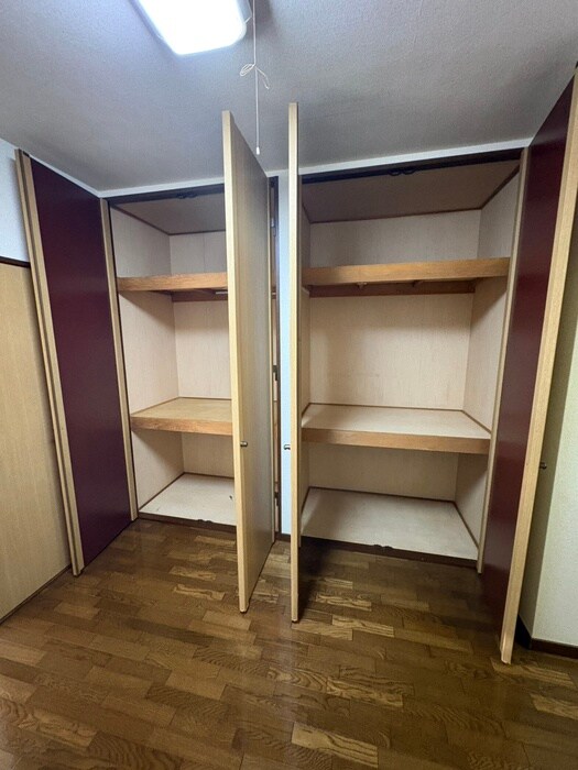 物件内観写真9　(収納)