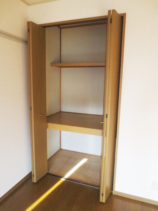 物件内観写真14　(収納)