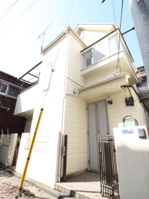 中央８丁目戸建外観写真