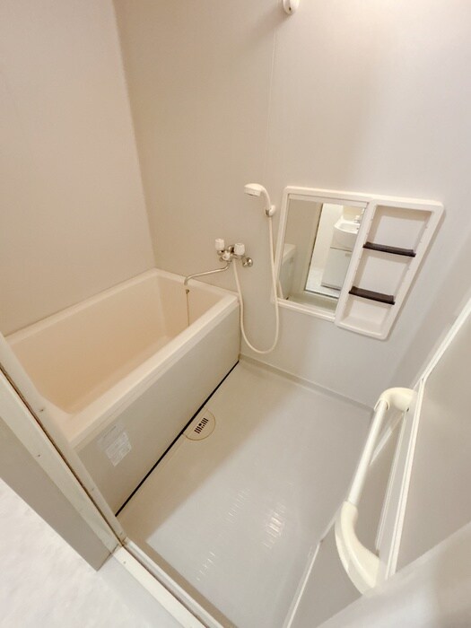 物件内観写真11　(バス／シャワールーム等)