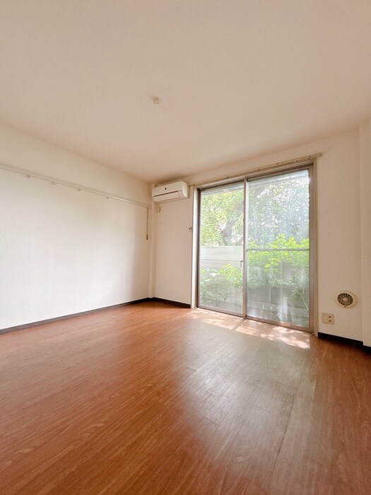 物件内観写真22　(居室)