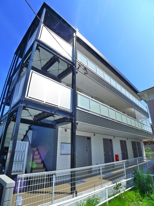 物件外観写真1　(外観写真)