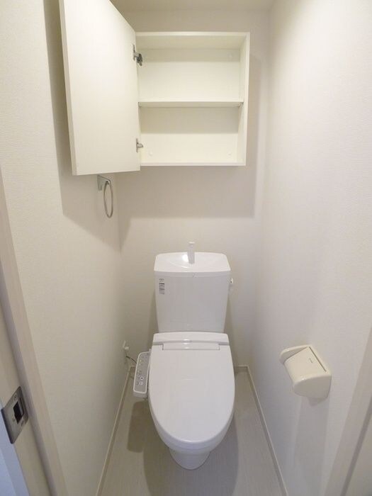 物件内観写真13　(トイレ)