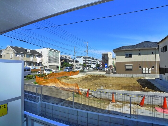 物件内観写真21　(室内からの展望)