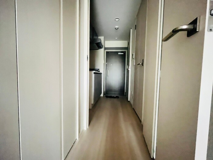 物件内観写真17　(玄関)