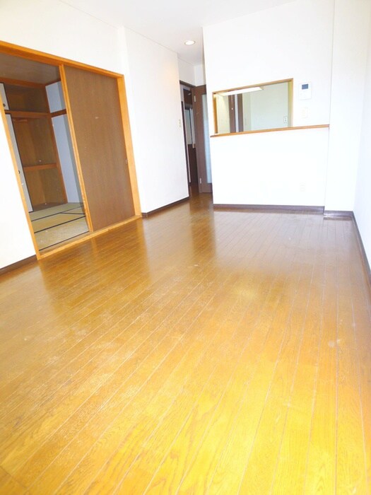 物件内観写真7　(居室)