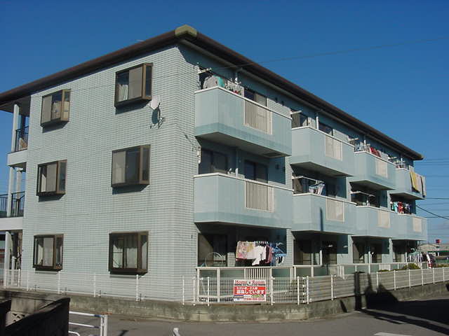 シャトル　関根