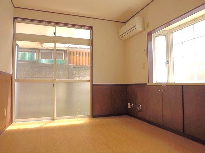 物件内観写真8　(居室)