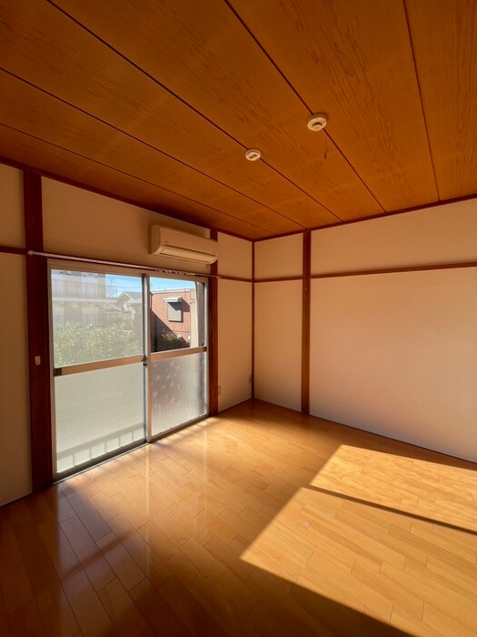 物件内観写真6　(居室)